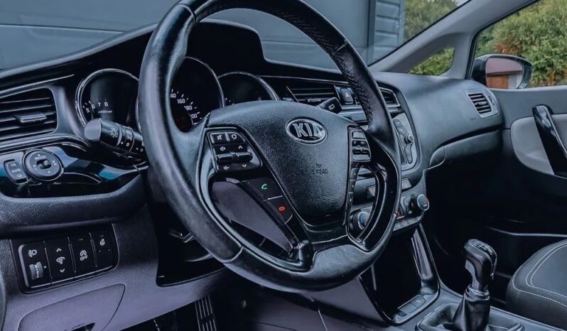 KIA Ceed  | FWD (przód) | Manualna | 120 KM | Szary full