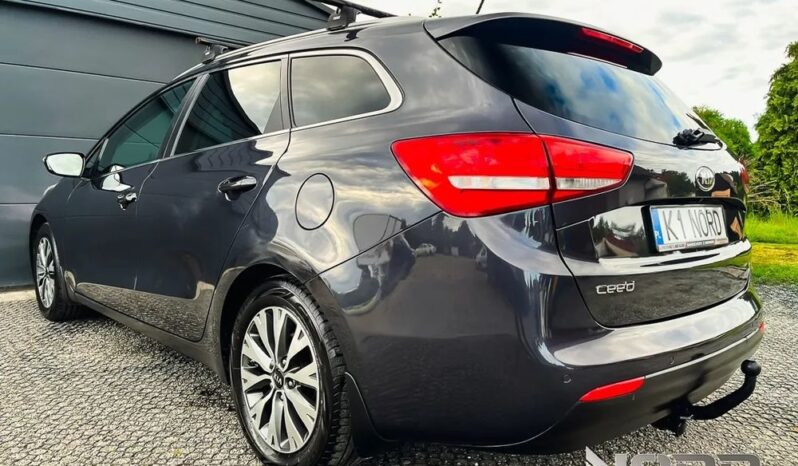 KIA Ceed  | FWD (przód) | Manualna | 120 KM | Szary full