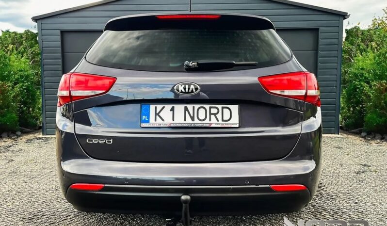 KIA Ceed  | FWD (przód) | Manualna | 120 KM | Szary full