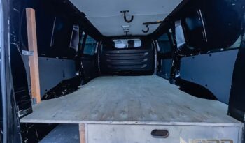 TOYOTA ProAce | 4×4 (doł. ręcznie) | Manualna | 122 KM | Czarny full