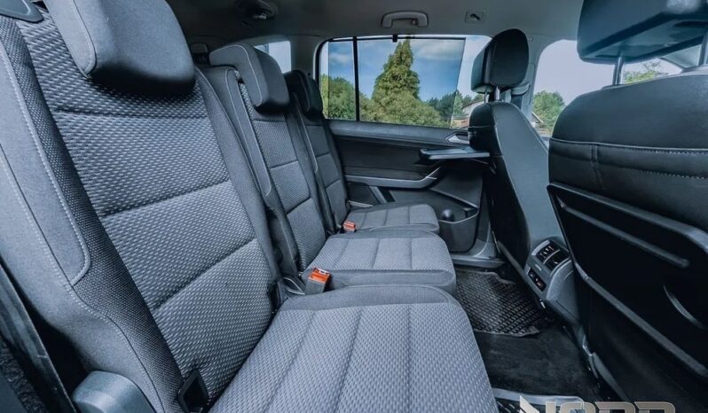 VOLKSWAGEN Touran  | FWD (przód) | Manualna | 150 KM | Czarny full