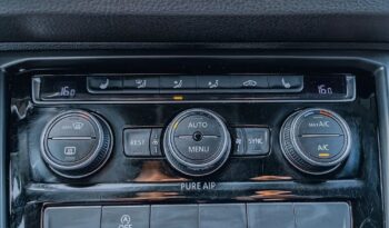 VOLKSWAGEN Touran  | FWD (przód) | Manualna | 150 KM | Czarny full