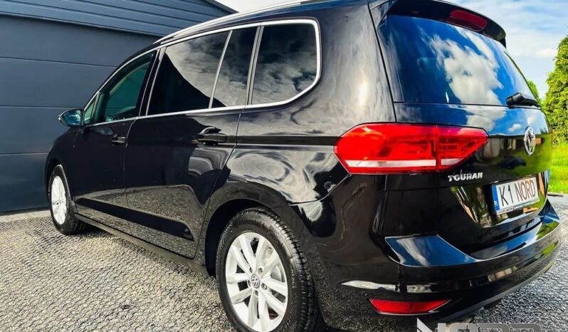 VOLKSWAGEN Touran  | FWD (przód) | Manualna | 150 KM | Czarny full