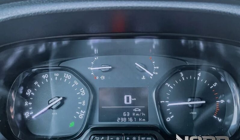 PEUGEOT Expert  | FWD (przód) | Manualna | 122 KM | Szary full