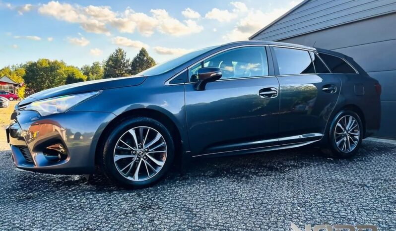 TOYOTA Avensis  | FWD (przód) | Automatyczna | 147 KM | Szary full