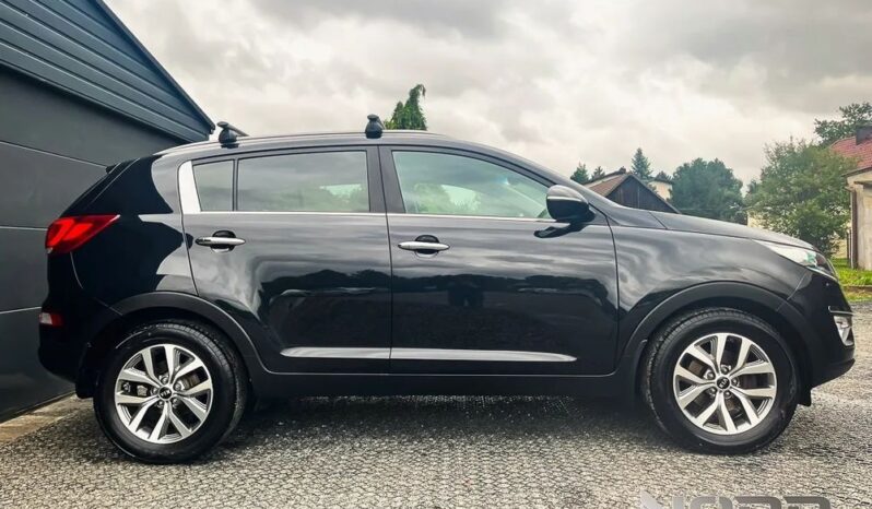 KIA Sportage  | FWD (przód) | Manualna | 135 KM | Czarny full