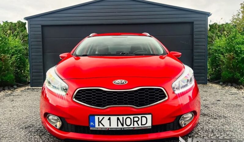 KIA Ceed  | FWD (przód) | Manualna | 135 KM | Czerwony full