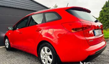 KIA Ceed  | FWD (przód) | Manualna | 135 KM | Czerwony full