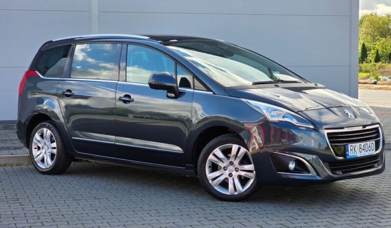 PEUGEOT 5008  | FWD (przód) | Manualna | 115 KM | Granatowy full