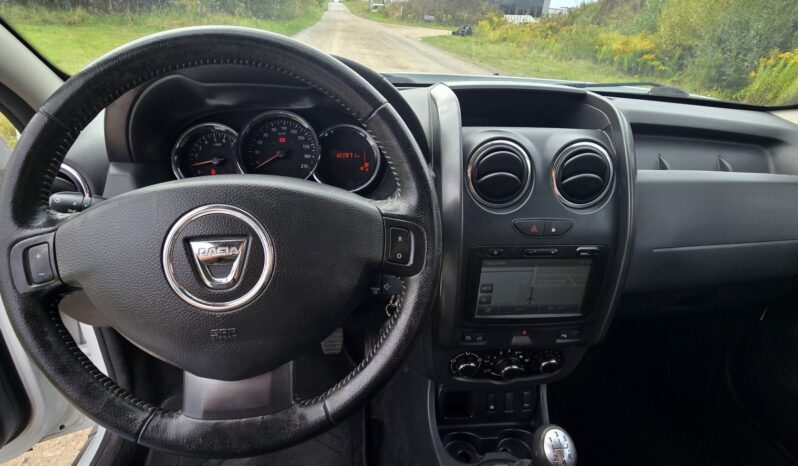 DACIA Duster  | FWD (przód) | Manualna | 114 KM | Biały full