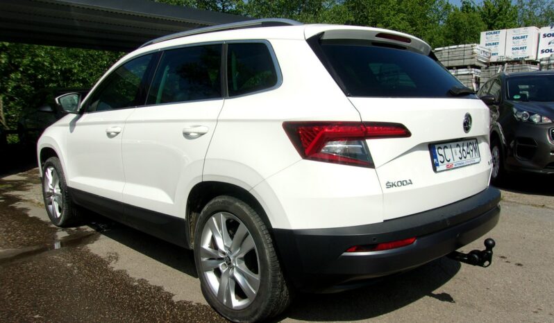 SKODA Karoq | FWD (przód) | Manualna | 150 KM | bialy full