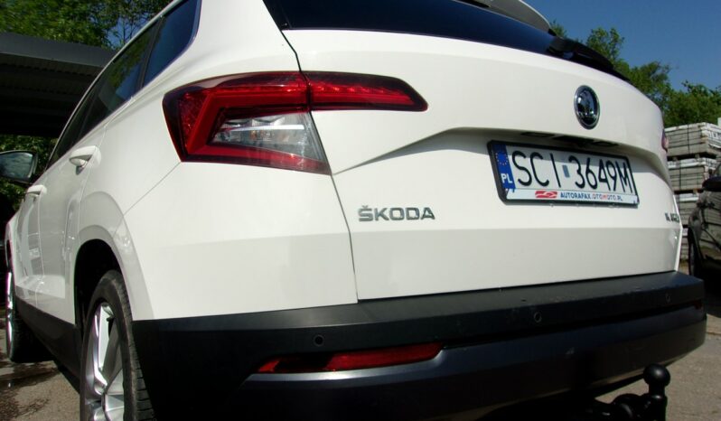 SKODA Karoq | FWD (przód) | Manualna | 150 KM | bialy full