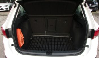 SEAT Ateca  | FWD (przód) | Manualna | 150 KM | bialy full