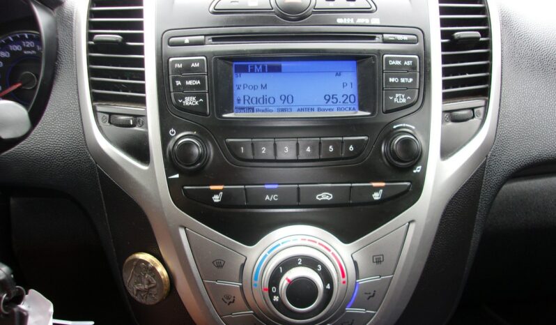 HYUNDAI ix20  | FWD (przód) | Manualna | 90 KM | Czarny full