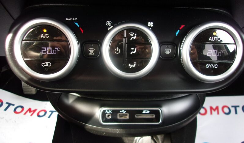 FIAT 500X  | FWD (przód) | Manualna | 140 KM | Czarny full