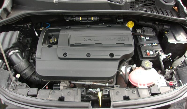 FIAT 500X  | FWD (przód) | Manualna | 140 KM | Czarny full