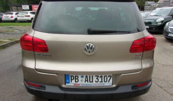 VOLKSWAGEN Tiguan  | 4×4 Automatyczny | Manualna | 160 KM | Szary full