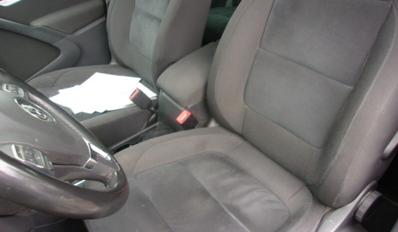VOLKSWAGEN Tiguan  | 4×4 Automatyczny | Manualna | 160 KM | Szary full