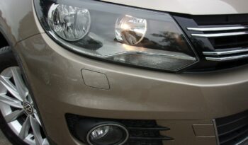 VOLKSWAGEN Tiguan  | 4×4 Automatyczny | Manualna | 160 KM | Szary full