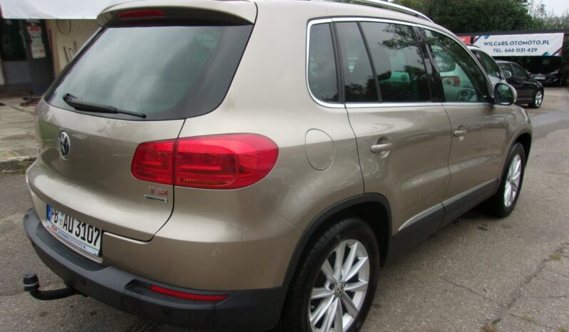 VOLKSWAGEN Tiguan  | 4×4 Automatyczny | Manualna | 160 KM | Szary full