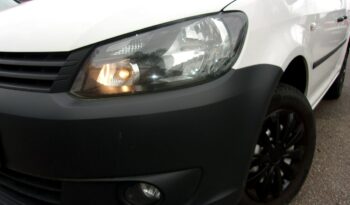 VOLKSWAGEN Caddy | 4×4 Stały | Manualna | 110 KM | bialy full