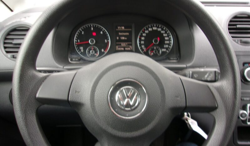 VOLKSWAGEN Caddy | 4×4 Stały | Manualna | 110 KM | bialy full