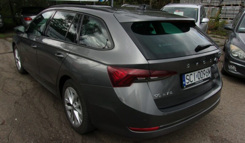 SKODA Octavia  | FWD (przód) | Manualna | 150 KM | grafitowy full