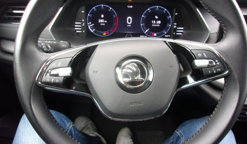 SKODA Octavia  | FWD (przód) | Manualna | 150 KM | grafitowy full