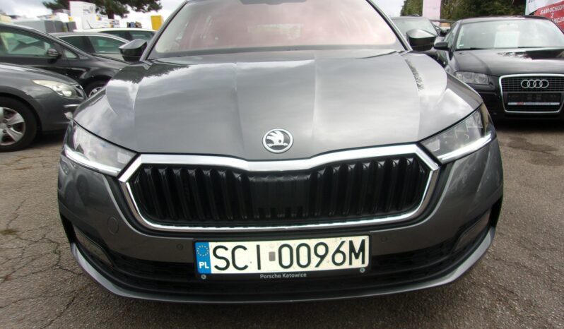 SKODA Octavia  | FWD (przód) | Manualna | 150 KM | grafitowy full