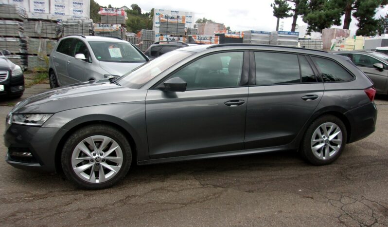SKODA Octavia  | FWD (przód) | Manualna | 150 KM | grafitowy full