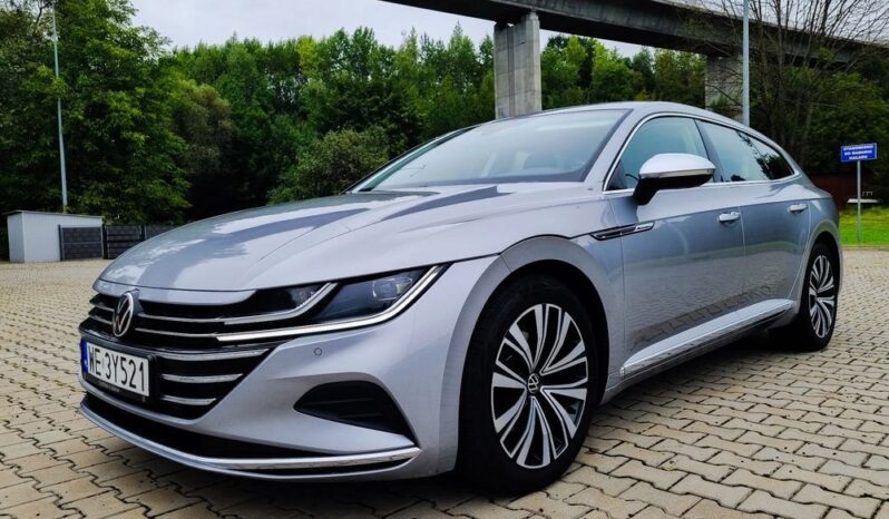 VOLKSWAGEN Arteon  | 4×4 (doł. automatycznie) | Automatyczna | 200 KM | Niebieski full