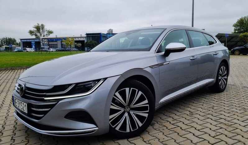 VOLKSWAGEN Arteon  | 4×4 (doł. automatycznie) | Automatyczna | 200 KM | Niebieski full