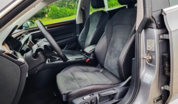VOLKSWAGEN Arteon  | 4×4 (doł. automatycznie) | Automatyczna | 200 KM | Niebieski full
