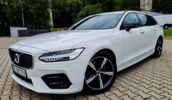 VOLVO V90  | 4×4 (doł. automatycznie) | Automatyczna | 190 KM | Biały full