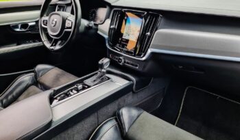 VOLVO V90  | 4×4 (doł. automatycznie) | Automatyczna | 190 KM | Biały full