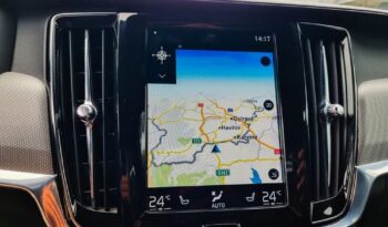 VOLVO V90  | 4×4 (doł. automatycznie) | Automatyczna | 190 KM | Biały full