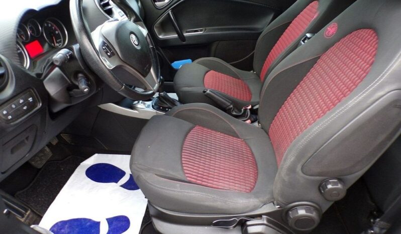 ALFA ROMEO Mito  | FWD (przód) | Automatyczna | 135 KM | Czarny full