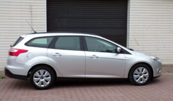 FORD Focus  | FWD (przód) | Manualna | 115 KM | Srebrny full