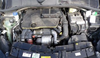 CITROEN C4 Cactus  | FWD (przód) | Manualna | 100 KM | Srebrny full