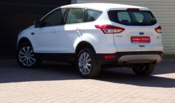 FORD Kuga  | FWD (przód) | Manualna | 120 KM | Biały full