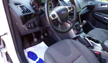 FORD Kuga  | FWD (przód) | Manualna | 120 KM | Biały full