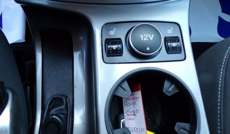 FORD Kuga  | FWD (przód) | Manualna | 120 KM | Biały full