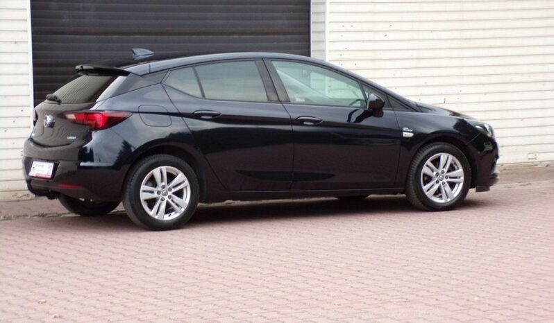 OPEL Astra | FWD (przód) | Manualna | 125 KM | Czarny full