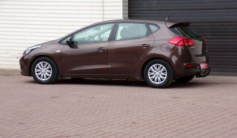 KIA Ceed  | FWD (przód) | Manualna | 100 KM | Brązowy full