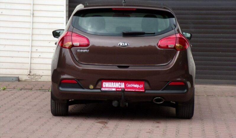 KIA Ceed  | FWD (przód) | Manualna | 100 KM | Brązowy full