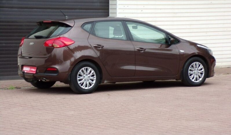 KIA Ceed  | FWD (przód) | Manualna | 100 KM | Brązowy full