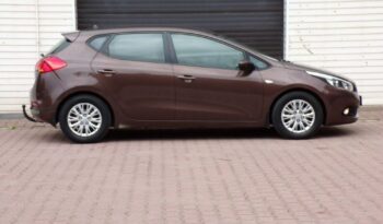 KIA Ceed  | FWD (przód) | Manualna | 100 KM | Brązowy full