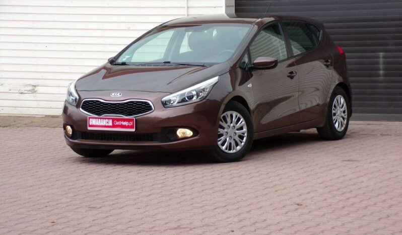 KIA Ceed  | FWD (przód) | Manualna | 100 KM | Brązowy full