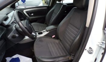 RENAULT Laguna  | FWD (przód) | Manualna | 141 KM | Biały full