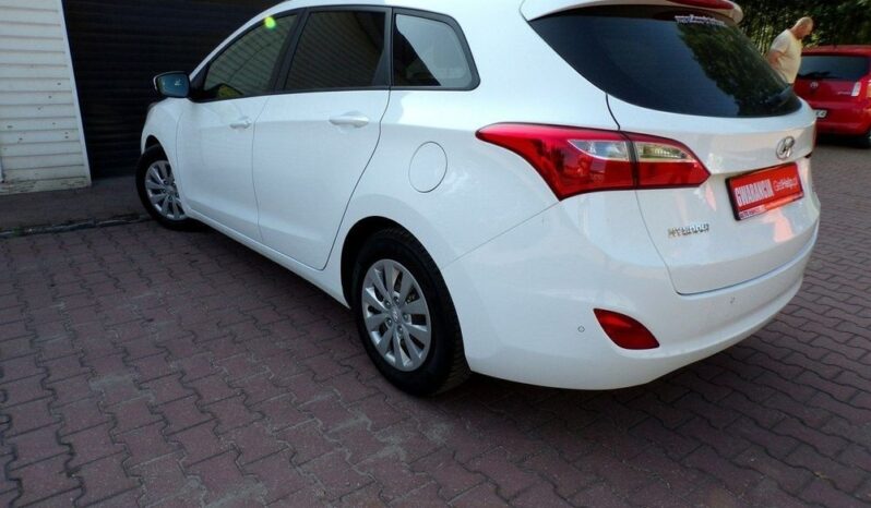 HYUNDAI I30  | FWD (przód) | Automatyczna | 110 KM | Biały full